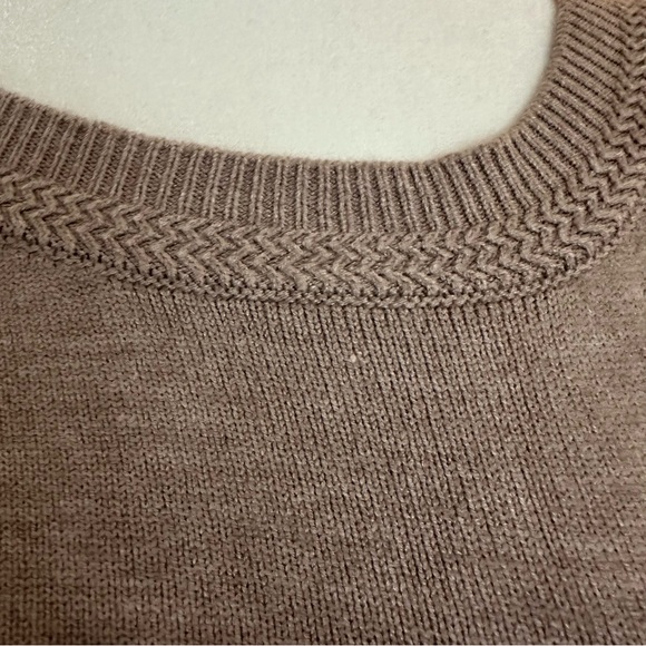 Spring & Mercer Sweater - Picture 2 of 4